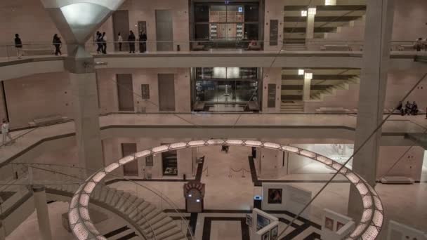 Музей Ісламського Мистецтва Доха Катар Внутрішній Знімок Демонструє Унікальну Архітектуру — стокове відео