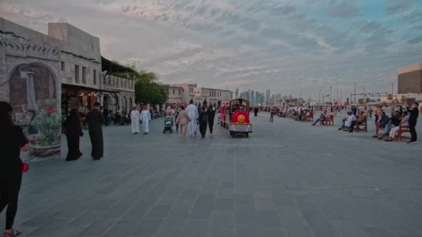 Souq Waqif Doha 카타르 Afc 아시아 2023 현지인과 방문자를 보여주는 — 비디오