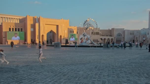 2023年Afc亚洲杯下午在卡塔尔多哈的Katara文化村拍摄的照片 展示了这些建筑独特的建筑 — 图库视频影像
