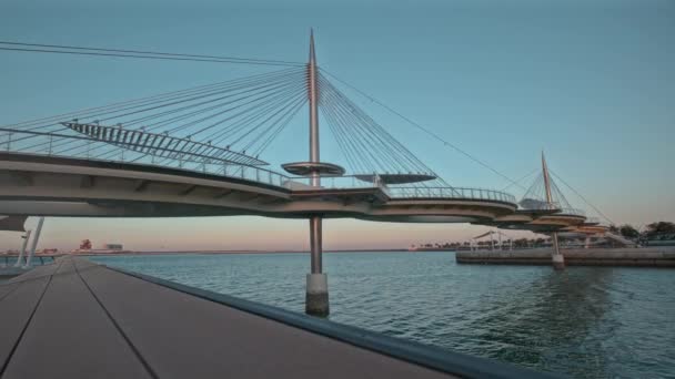 Lusail Pedestrian Bridges Glass Bridge Lusail Lusail Qatar Suspension Bridge — стоковое видео
