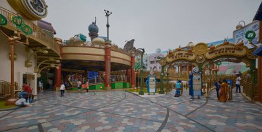 Genting sky worlds outdoor theme park in Pahang,  Malaysia showing Robots Rivet Town including Big weld's Zeppelins and Rivet Town Roller clipart