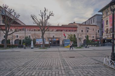 İstanbul, Türkiye - Nisan 12025: Türk ve İslam Sanatları Müzesi, İstanbul 'un Fatih ilçesinde Sultanahmet Meydanı' nda yer alan bir müzedir..