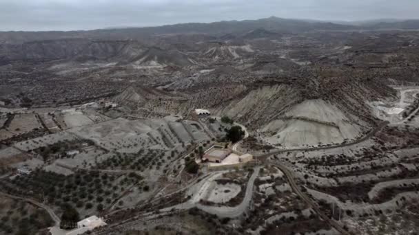 Luchtfoto Tabernas Woestijn Wilde Kale Landschap Almeria Spanje Filmlocatie Voor — Stockvideo