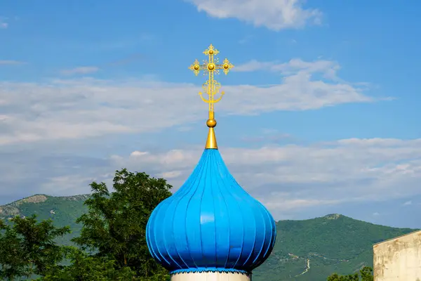 Karadağ Rus Ortodoks Kilisesi. Karadağ kıyısında küçük, güzel bir Hıristiyan kilisesi..