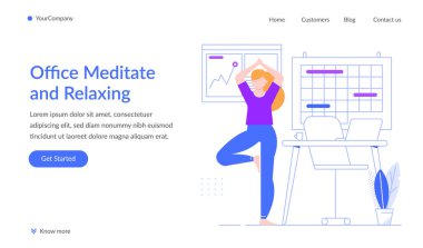 Çalışma alanında yoga yapan ofis çalışanı, odaklanmayı arttırmak ve stresi etkili bir şekilde yönetirken sağlıklı bir iş hayatı dengesini teşvik etmek için rahatlama ve meditasyon buluyor.