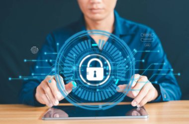 İnternet veri koruma veri güvenliği şifrelemesi ve kişisel bilgilere erişim