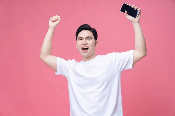 Junger Asiatischer Mann Mit Smartphone Hintergrund — Stockfoto