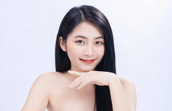Schoonheidsbeeld Van Jonge Aziatische Vrouw — Stockfoto