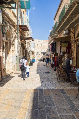 Kudüs, İsrail - 12 Ekim 2022: Kudüs 'te küçük eski sokaklar