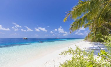 Hint Okyanusu kıyısında