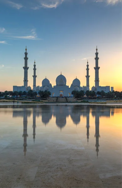 Abu Dhabi Egyesült Arab Emírségek Április 2023 Sheikh Zayed Grand — Stock Fotó
