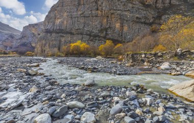 fırtınalı dağ nehir Güz
