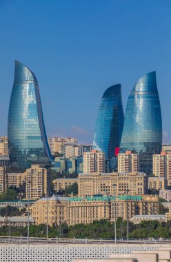 BAKU, AZERBAIJAN- 25 Mayıs 2024: Bakü 'deki Alev Kulesi