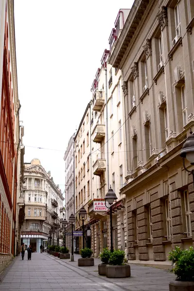 Belgrad veya Belgrad Sırbistan şehir merkezi. Sokak ve tarihi binalar. 2025 yılı. Yüksek kalite fotoğraf