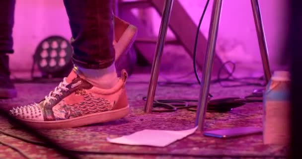 Improvisation Creativity Musicians May Use Foot Tapping Improvisations Adding Unique — Stok video