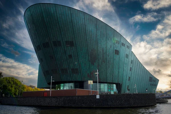 Амстердамский Музей Науки Нидерланды — стоковое фото