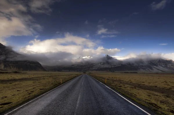 Περιφερειακός Δρόμος Στην Ισλανδία — Φωτογραφία Αρχείου