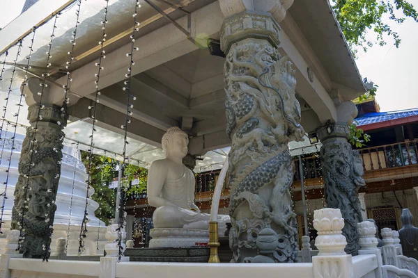 Templo Gangaramaya Uno Los Templos Más Importantes Colombo Sri Lanka —  Fotos de Stock