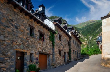 Lanuza, Aragon 'un Huesca ilinin Alto Gallego ilçesine bağlı bir İspanyol kasabasıdır..