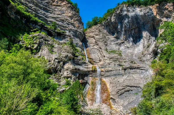 Broto, İspanya 'nın Aragon özerk bölgesinde, Huesca ilinin Sobrarbe ilçesine bağlı bir beldedir..