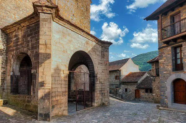 Kirche San Pedro Ans Jahrhundert Aragonzugehörigkeit Zur Region Jacetania — Stockfoto