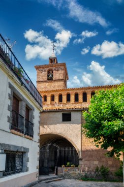 Canal de Berdn İspanya 'nın Huesca ilinin Jaca ilçesine bağlı Berdn ilinde bulunan bir belediyedir. Aragon özerk toplumundaki Jacetania bölgesine aittir.
