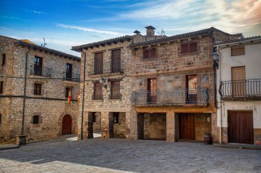 Canal de Berdn İspanya 'nın Huesca ilinin Jaca ilçesine bağlı Berdn ilinde bulunan bir belediyedir. Aragon özerk toplumundaki Jacetania bölgesine aittir.