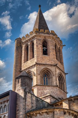Sangesa, Orta Doğu Navarra 'da bulunan Navarra Foral Community of Navarra belediyesinin bir belediyesidir.