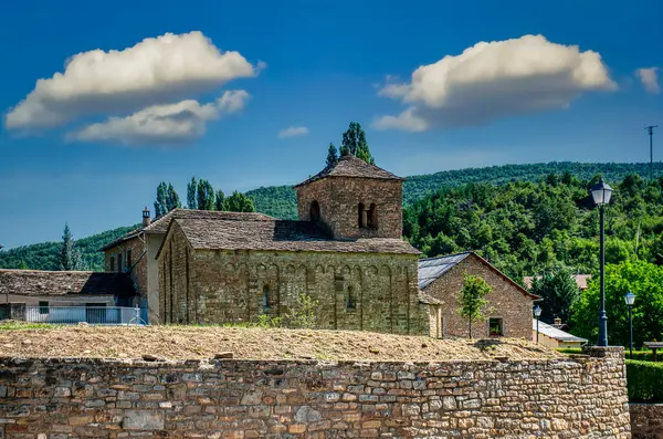 Santa Cruz Sers Hiszpańska Gmina Prowincji Huesca Należąca Regionu Jacetania — Zdjęcie stockowe