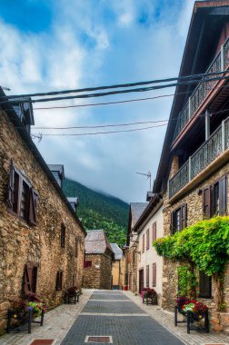 Gars, İspanya 'nın Katalonya eyaletinde yer alan Alto Aran belediyesinde yer alan bir nüfus birimidir..