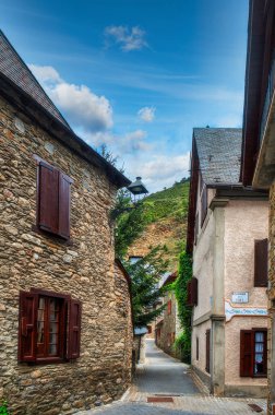 Gars, İspanya 'nın Katalonya eyaletinde yer alan Alto Aran belediyesinde yer alan bir nüfus birimidir..