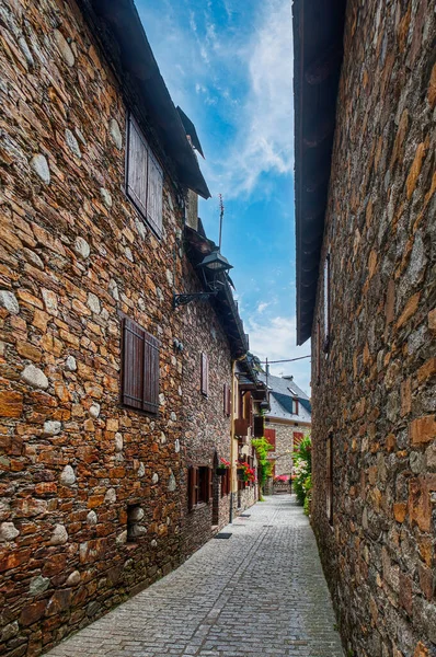 Gars, İspanya 'nın Katalonya eyaletinde yer alan Alto Aran belediyesinde yer alan bir nüfus birimidir..