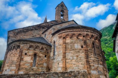 Una ya da Unha, İspanya 'nın Valle de Aran.Lerira eyaletinde yer alan bir şehirdir. İspanya