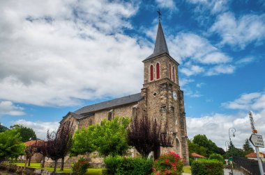 Izaourt, Fransa 'nın Midi-Pyrnes bölgesinde, Hautes-Pyrnes bölgesinde, Bagnres-de-Bigorre bölgesinde ve Maulon-Barousse kantonunda yer alan bir kasabadır.