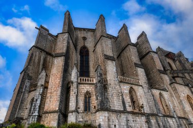 Saint-Bertrand-de-Comminges, Fransa 'nın Midi-Pyrnes bölgesinde yer alan bir komündür. Fransa 'nın en güzel şehirleri kategorisinde sınıflandırılmıştır.