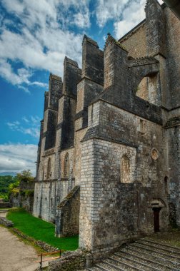 Saint-Bertrand-de-Comminges, Fransa 'nın Midi-Pyrnes bölgesinde yer alan bir komündür. Fransa 'nın en güzel şehirleri kategorisinde sınıflandırılmıştır.