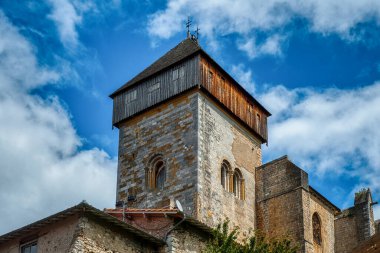 Saint-Bertrand-de-Comminges, Fransa 'nın Midi-Pyrnes bölgesinde yer alan bir komündür. Fransa 'nın en güzel şehirleri kategorisinde sınıflandırılmıştır.