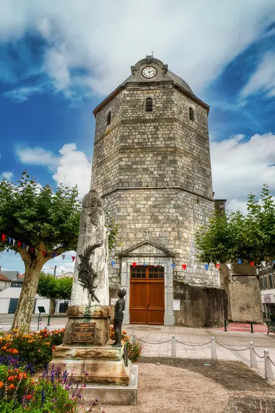 Montrjeau Ist Eine Stadt Und Gemeinde Der Region Mediodia Pyrenäen — Stockfoto