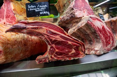 Fransız pazarındaki bifteğin dokusu