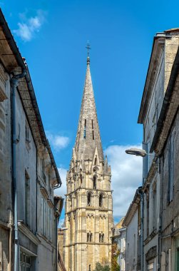 Langon, Fransa 'da Gironde ilinin Yeni Aquitaine bölgesinde yer alan bir kasabadır. Fransa.-