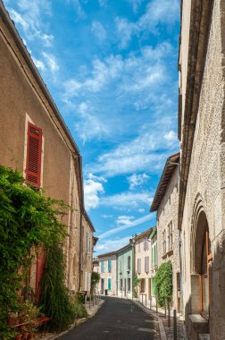 Saint-Macaire, Gironde ilinin Aquitaine ilçesine bağlı bir Fransız kasabasıdır..