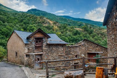 Als, Katalonya 'nın otonom bölgelerinden biri olan Lrida iline bağlı Alt Aneu belediyesinde yer alan bir İspanyol yerleşim birimidir. İspanya.