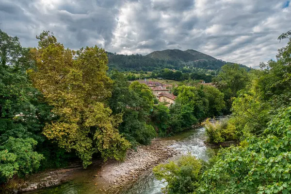 stock image Cangas de Ons is a municipality, parish of the same homonymous municipality, of which it is the capital, in the Principality of Asturias, Spain