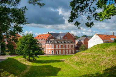 Kolding, Danimarka 'nın güneyinde, aynı adı taşıyan bir Danimarka limanıdır. Kolding belediyesinin ana şehridir..