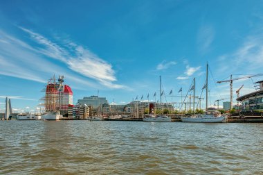 Göteborg, İsveç 'in batı kıyısında, Gta Nehri' nin ağzında yer alan büyük bir şehir.