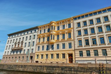 Göteborg, İsveç 'in batı kıyısında, Gta Nehri' nin ağzında yer alan büyük bir şehir.