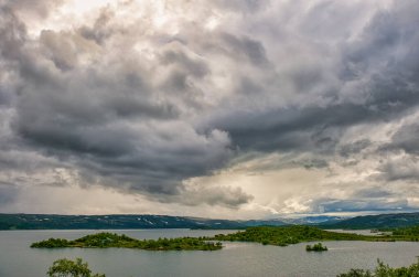 Ustaoset, Norveç 'in Buskerud eyaletinde yer alan bir köydür..