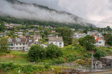 Voss, Norveç 'in Hordaland iline bağlı bir belediyedir. Yönetim merkezi Vossevangen şehridir..