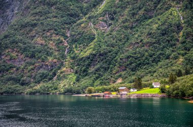 Gudvangen es un pueblo en el municipio de Aurland en el condado de Vestland, Noruega.