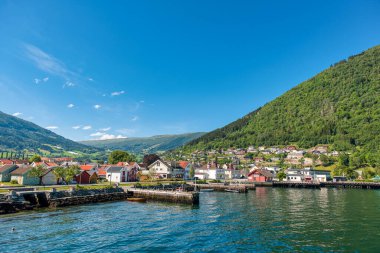 Vik, Norveç 'in Vestlandet bölgesinde Sogn og Fjordane iline bağlı bir belediyedir..